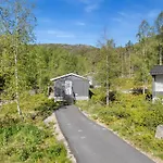 Hébergement de vacances Berthabu By Interhome Øyuvstad